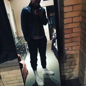 Meet your Posher, Jamie